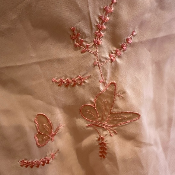 Vintage Butterfly Embroidered Peach Slip - Picture 2 of 14